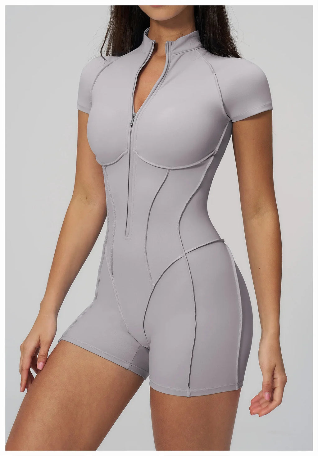 Combinaison de sport à manches courtes pour femme