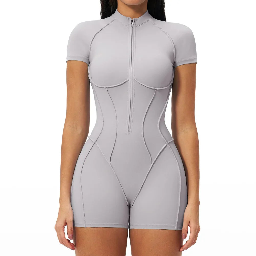 Combinaison de sport à manches courtes pour femme