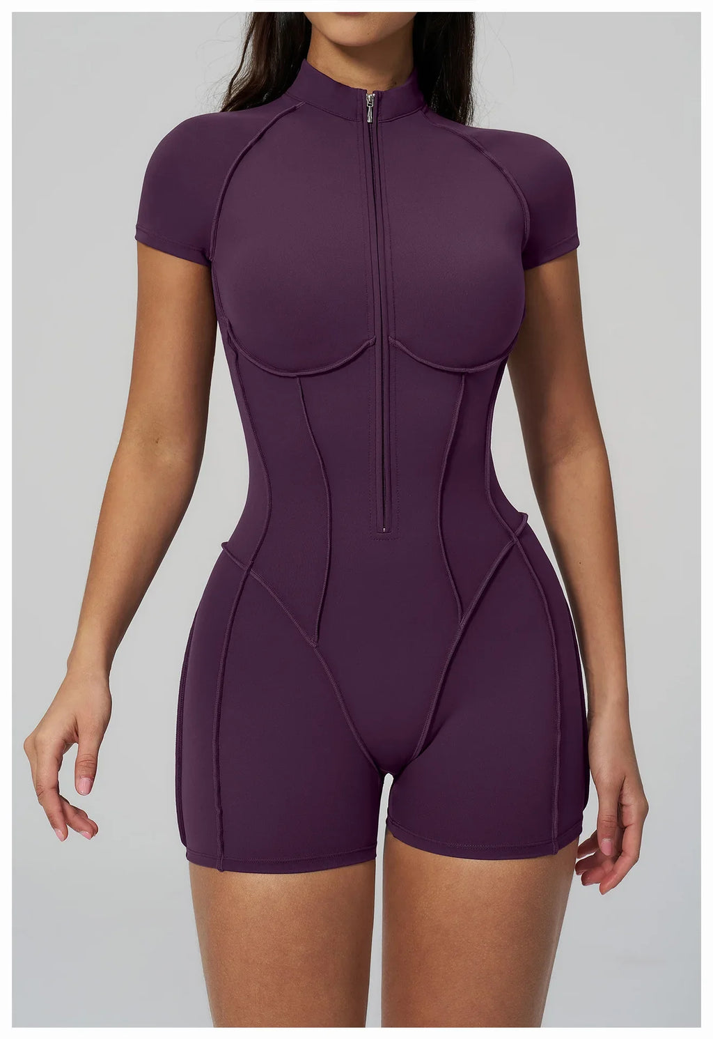 Combinaison de sport à manches courtes pour femme