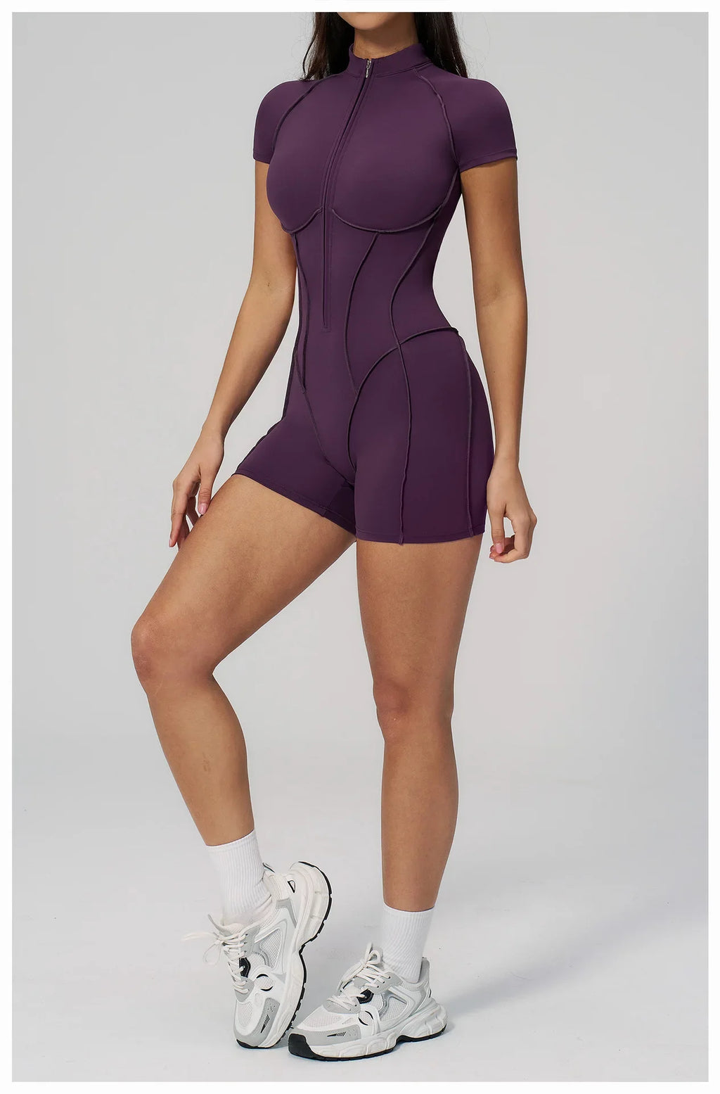 Combinaison de sport à manches courtes pour femme