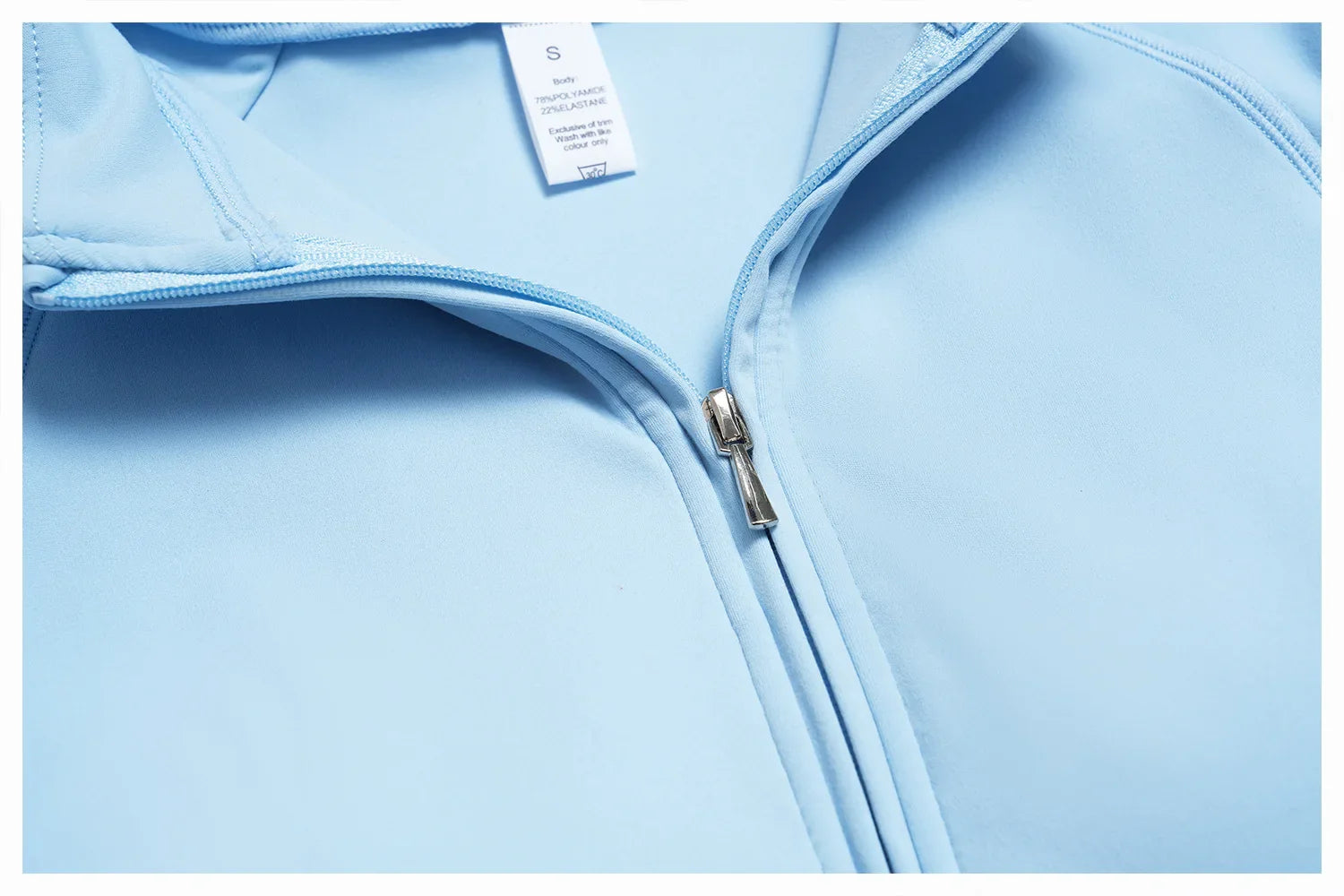 Combinaison de sport à manches courtes pour femme